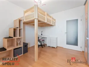 Pronájem bytu 3+kk, Zeleneč, U Lesoparku, 75 m2