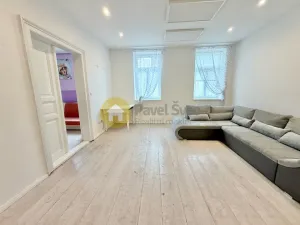 Prodej obchodního prostoru, Písek - Budějovické Předměstí, Tyršova, 330 m2