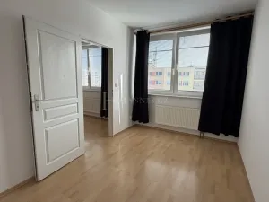 Pronájem bytu 2+kk, Praha - Troja, Hnězdenská, 50 m2