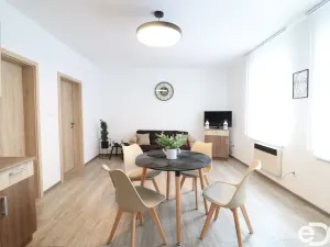 Pronájem bytu 2+kk, Roudná, 45 m2