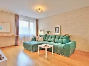 Pronájem bytu 1+kk, Dobřichovice, 5. května, 43 m2