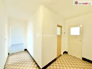 Prodej bytu 2+1, Ostrov, Jáchymovská, 65 m2