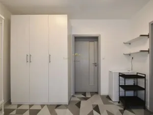 Prodej bytu 1+kk, Praha - Hloubětín, K náhonu, 30 m2