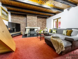 Prodej rodinného domu, Chrášťany - Doubrava, 620 m2