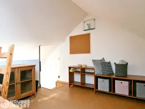Pronájem atypického bytu, Býšť, 130 m2