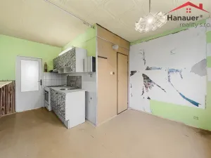 Prodej bytu 3+1, Krupka - Maršov, Karla Čapka, 82 m2