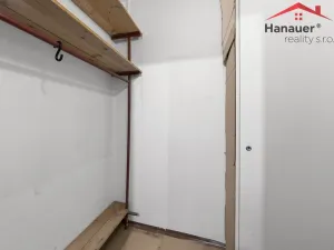 Prodej bytu 3+1, Krupka - Maršov, Karla Čapka, 82 m2
