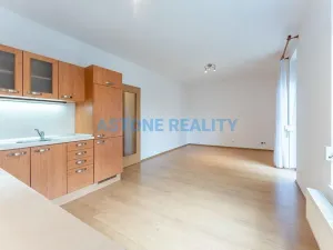 Prodej bytu 1+kk, Praha - Uhříněves, Václava Trojana, 41 m2