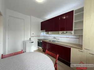 Pronájem bytu 3+1, Praha - Zbraslav, Žitavského, 71 m2