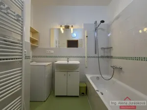 Pronájem bytu 3+1, Praha - Zbraslav, Žitavského, 71 m2