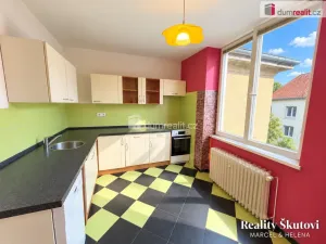 Prodej bytu 2+1, Ústí nad Labem - Střekov, Třebízského, 62 m2