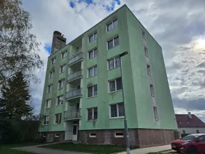 Pronájem bytu 3+1, Město Touškov, U Stadionu, 63 m2