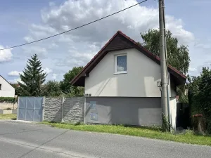 Pronájem rodinného domu, Zlonín, Hlavní, 78 m2