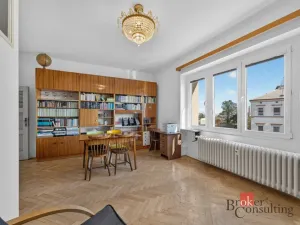 Prodej bytu 3+1, Plzeň - Jižní Předměstí, Arbesova, 71 m2