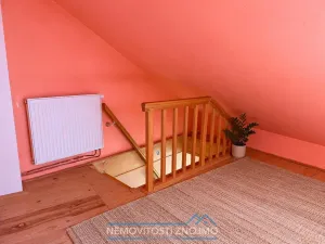 Pronájem bytu 2+kk, Znojmo, Coufalova, 45 m2