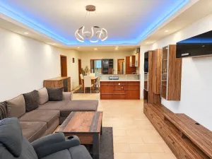 Pronájem bytu 4+kk, Pardubice - Bílé Předměstí, Husova, 115 m2