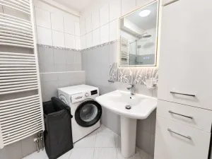 Pronájem bytu 4+kk, Pardubice - Bílé Předměstí, Husova, 115 m2