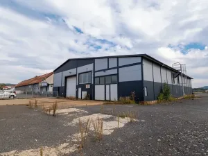 Prodej výrobních prostor, Hranice, 3013 m2
