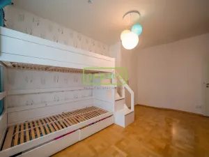 Prodej bytu 6+kk a větší, Praha, Učňovská, 190 m2