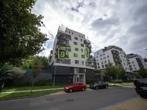 Prodej bytu 4+kk, Praha, Učňovská, 99 m2