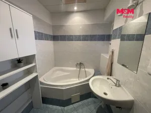 Pronájem bytu 2+1, Červený Kostelec, Náchodská, 61 m2