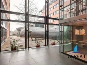 Pronájem kanceláře, Praha - Chodov, Líbalova, 115 m2