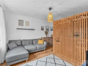 Pronájem bytu 1+1, Hradec Králové, Ladova, 29 m2