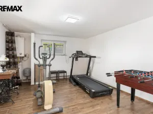 Prodej pozemku pro bydlení, Pyšely, Pod Loretou, 2743 m2