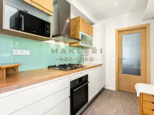 Prodej atypického bytu, Praha, Šimůnkova, 77 m2