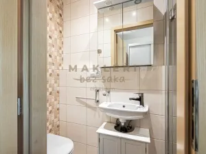 Prodej atypického bytu, Praha, Šimůnkova, 77 m2