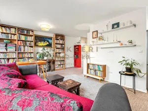 Prodej bytu 4+1, Praha - Kobylisy, Šimůnkova, 77 m2