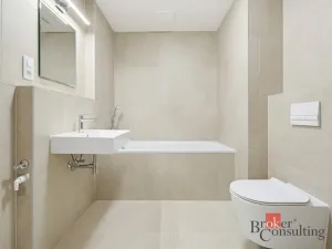 Pronájem bytu 2+kk, Hradec Králové, Na Střezině, 48 m2