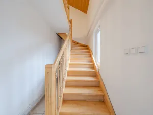 Prodej rodinného domu, Komňa, 182 m2