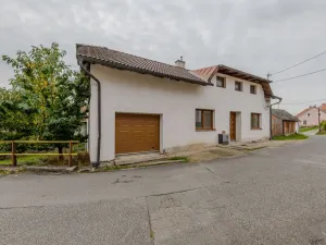 Prodej rodinného domu, Komňa, 182 m2