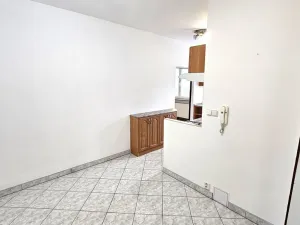 Prodej bytu 3+1, Holýšov, Pod Makovým vrchem, 68 m2