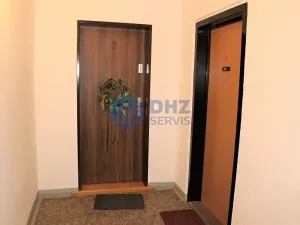 Pronájem bytu 3+kk, Nymburk, Sadová, 74 m2