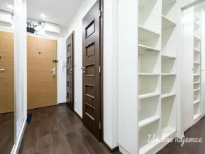 Pronájem bytu 2+kk, Praha - Horní Měcholupy, Boloňská, 43 m2