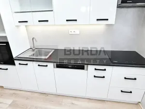Pronájem bytu 2+1, Neratovice, 54 m2