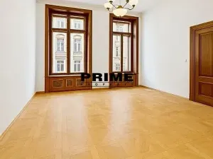 Pronájem kanceláře, Praha - Nové Město, Spálená, 194 m2