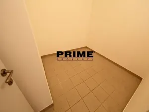 Pronájem kanceláře, Praha - Smíchov, Štefánikova, 82 m2