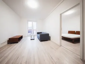 Prodej bytu 2+1, Zlín, Sokolská, 56 m2