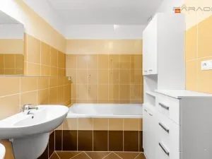 Prodej bytu 2+kk, Praha - Hrdlořezy, Nad Smetankou, 70 m2