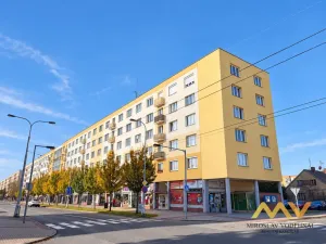 Pronájem bytu 2+1, Hradec Králové - Slezské Předměstí, třída SNP, 55 m2