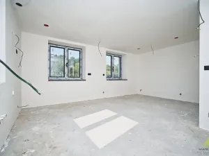 Prodej bytu 2+kk, Krhová, Hlavní, 72 m2