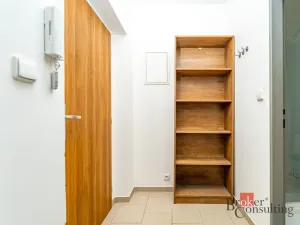 Pronájem bytu 1+kk, Jablonec nad Nisou, Anenské náměstí, 18 m2