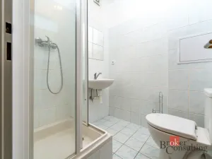 Pronájem bytu 1+kk, Jablonec nad Nisou, Anenské náměstí, 18 m2