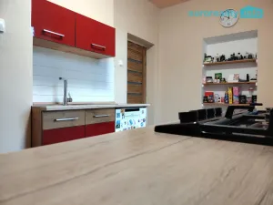 Prodej bytu 3+1, Dalovice, Borská, 73 m2