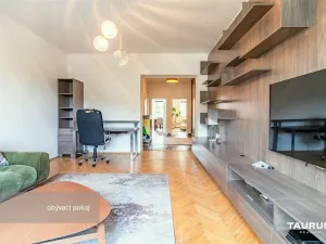 Pronájem bytu 2+1, Praha - Košíře, Starokošířská, 67 m2