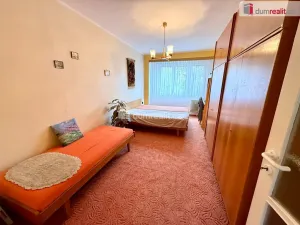 Prodej bytu 2+1, Kralupy nad Vltavou - Lobeček, Družstevní, 54 m2