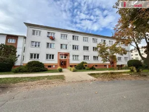 Prodej bytu 2+1, Kralupy nad Vltavou - Lobeček, Družstevní, 54 m2